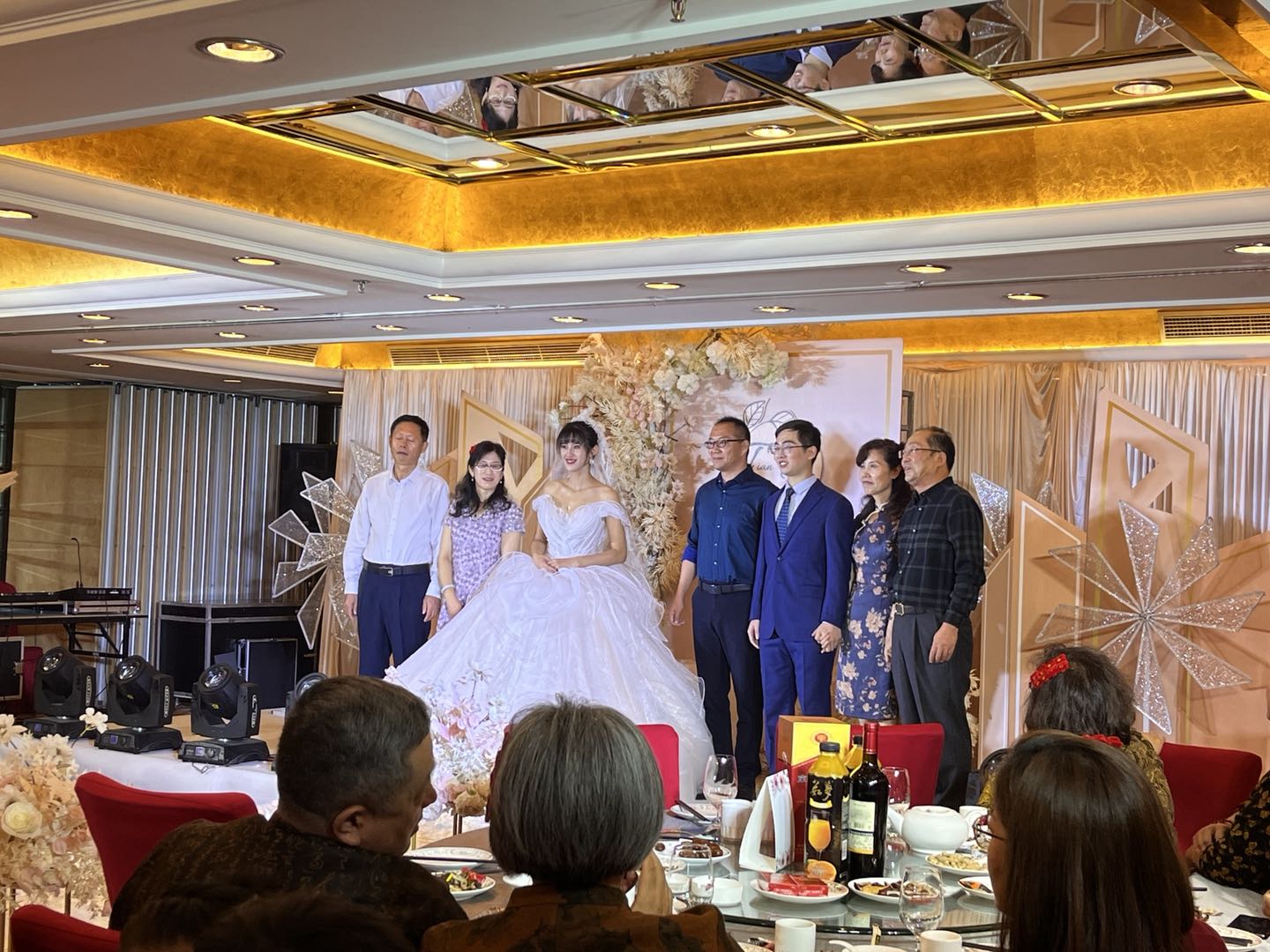 恭喜课题组田汉文、潘雨辰同学喜结连理