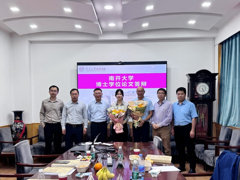 祝贺田嘉宏同学顺利通过博士论文答辩